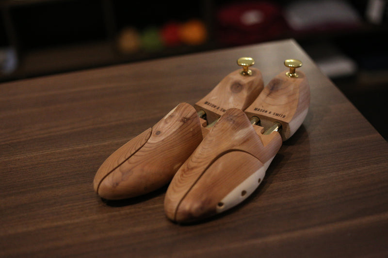 Don't screw your shoes with bad shoe trees